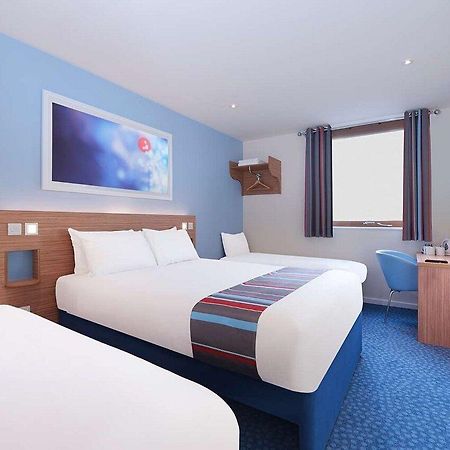 Travelodge Market Harborough Exterior photo