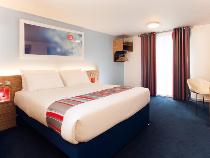 Travelodge Market Harborough Exterior photo